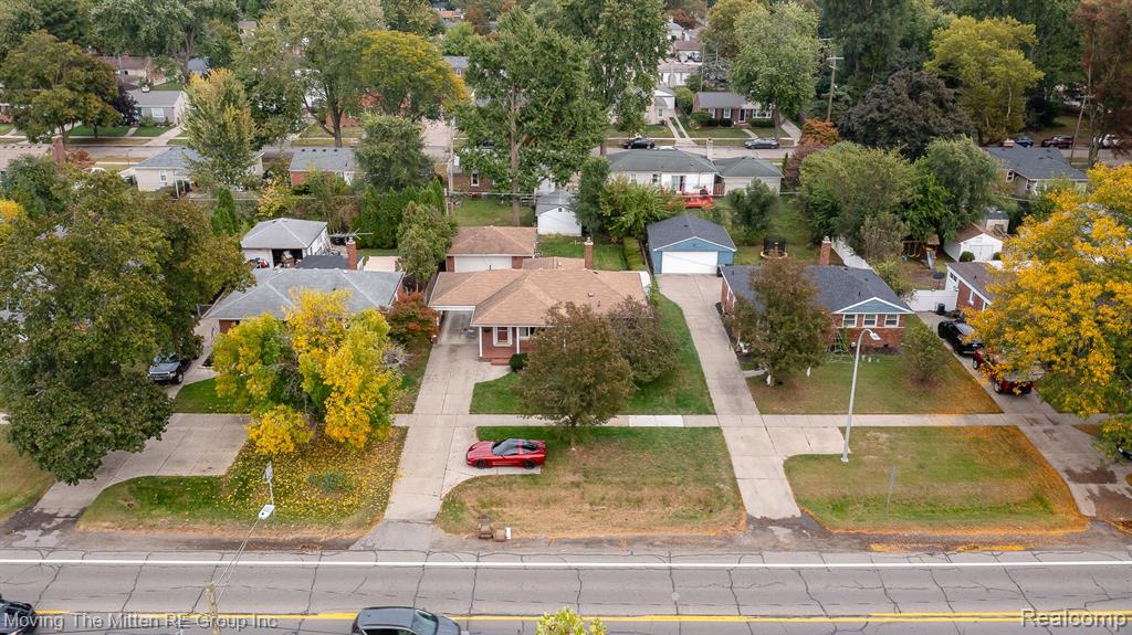 9668 Farmington Road Livonia, MI 48150 - Photo 35 of 39 Gallery Image 35