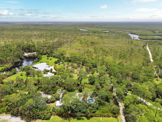 7169 Southeast Rivers Edge Street Jupiter, FL 33458 - Photo 38 of 39 a view of a city with an ocean