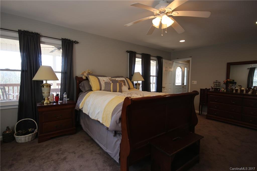 200 Crestview Drive Brevard, NC 28712 - Photo 20 of 23 Gallery Image 20