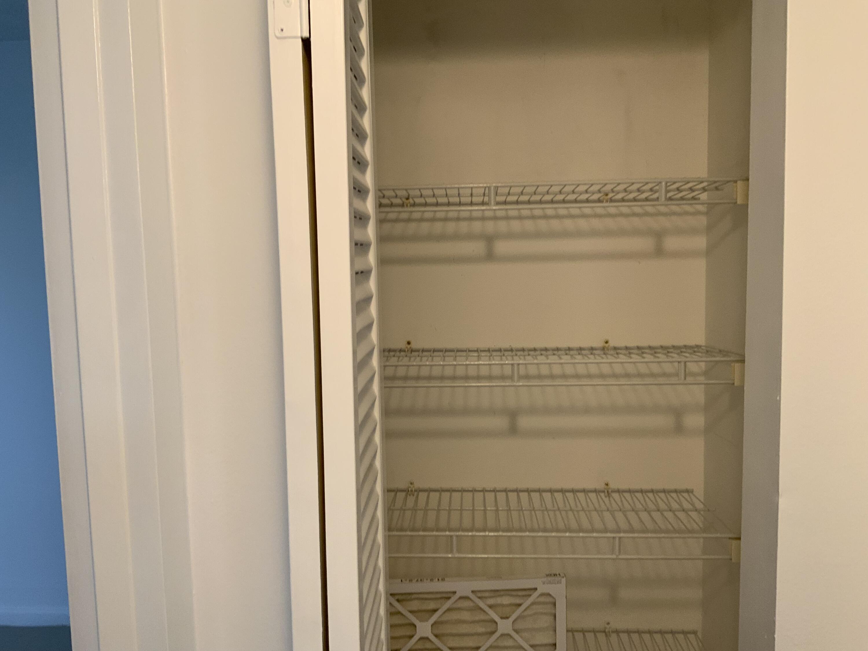 223 Fanshaw F Boca Raton, FL 33434 - Photo 15 of 27 IMG_2213