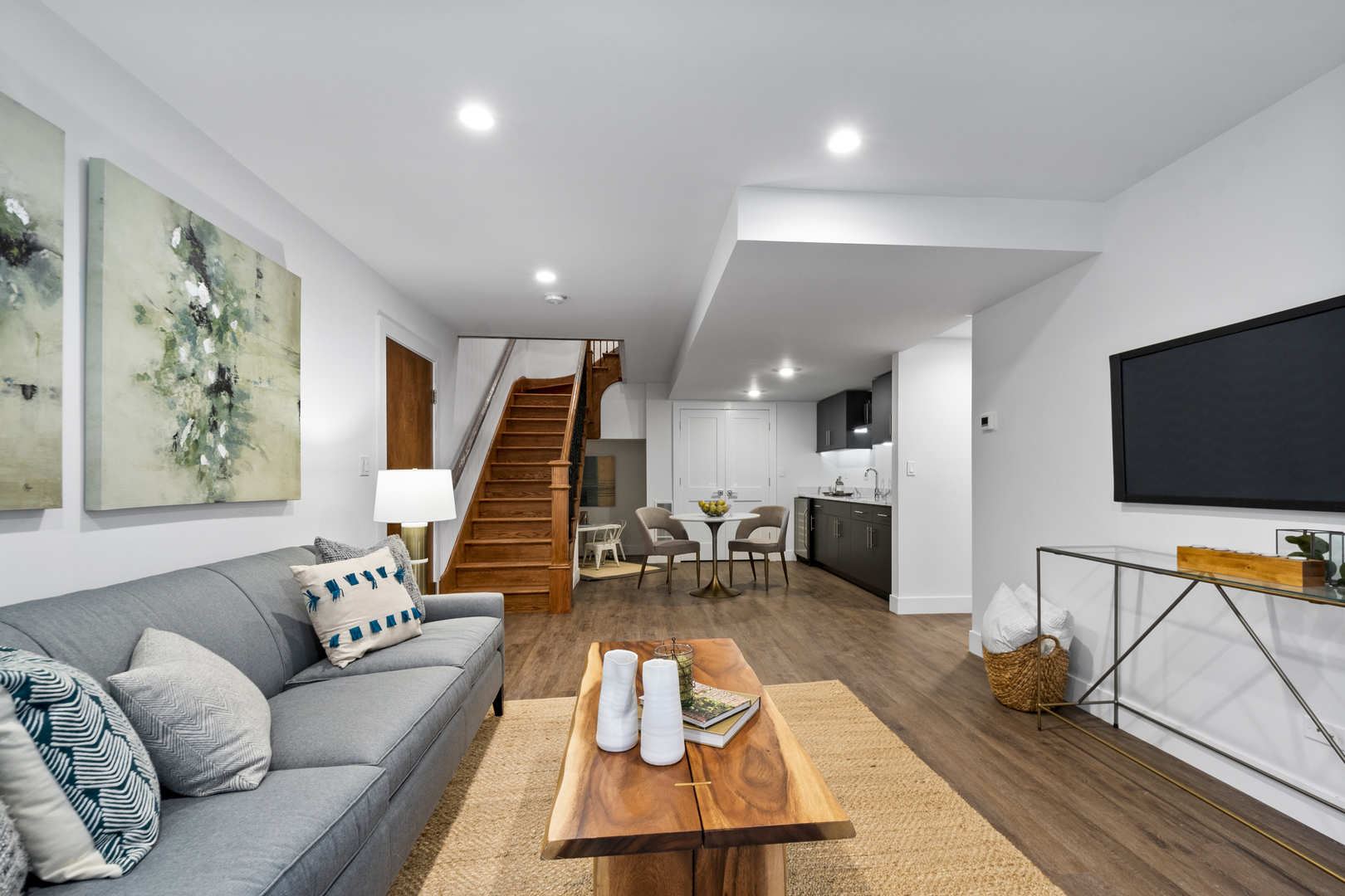 Undisclosed Address Chicago, IL 60614 - Photo 15 of 29