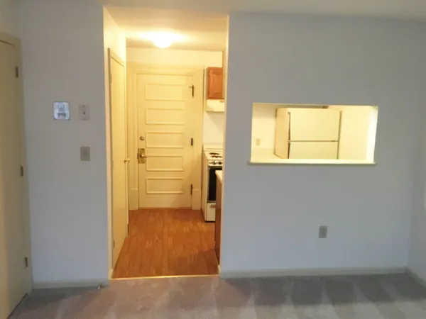 $1,621 | 124 Orange Street, Unit 202, Manchester, NH 03104