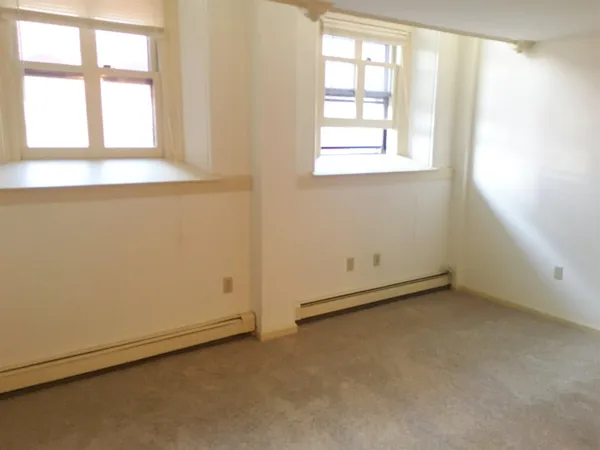 $1,621 | 124 Orange Street, Unit 202, Manchester, NH 03104