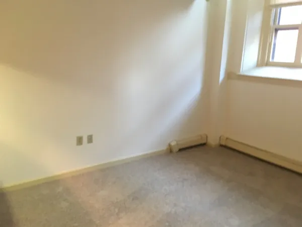 $1,621 | 124 Orange Street, Unit 202, Manchester, NH 03104