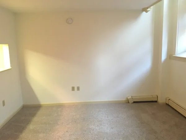 $1,621 | 124 Orange Street, Unit 202, Manchester, NH 03104