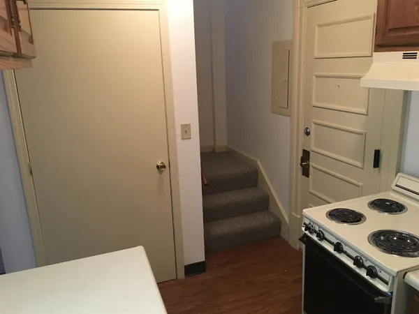 $1,621 | 124 Orange Street, Unit 202, Manchester, NH 03104