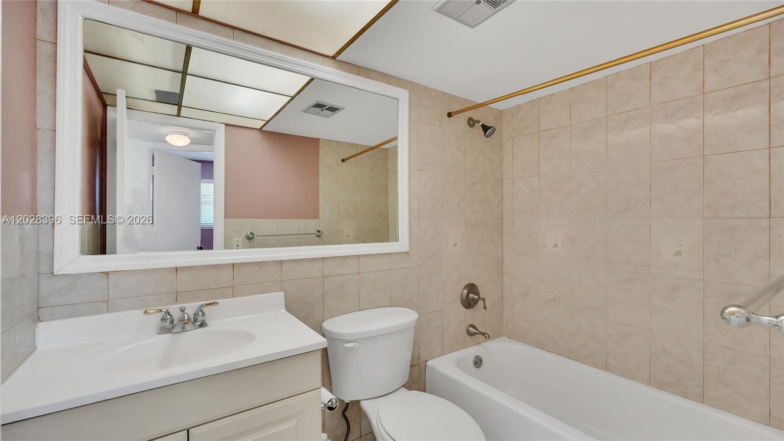 2811 North Pine Island Road, Unit 302 Sunrise, FL 33322 - Photo 16 of 21