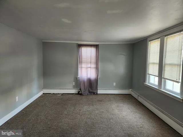 $1,750 | 422 Wesley Avenue, Unit A, Pitman, NJ 08071