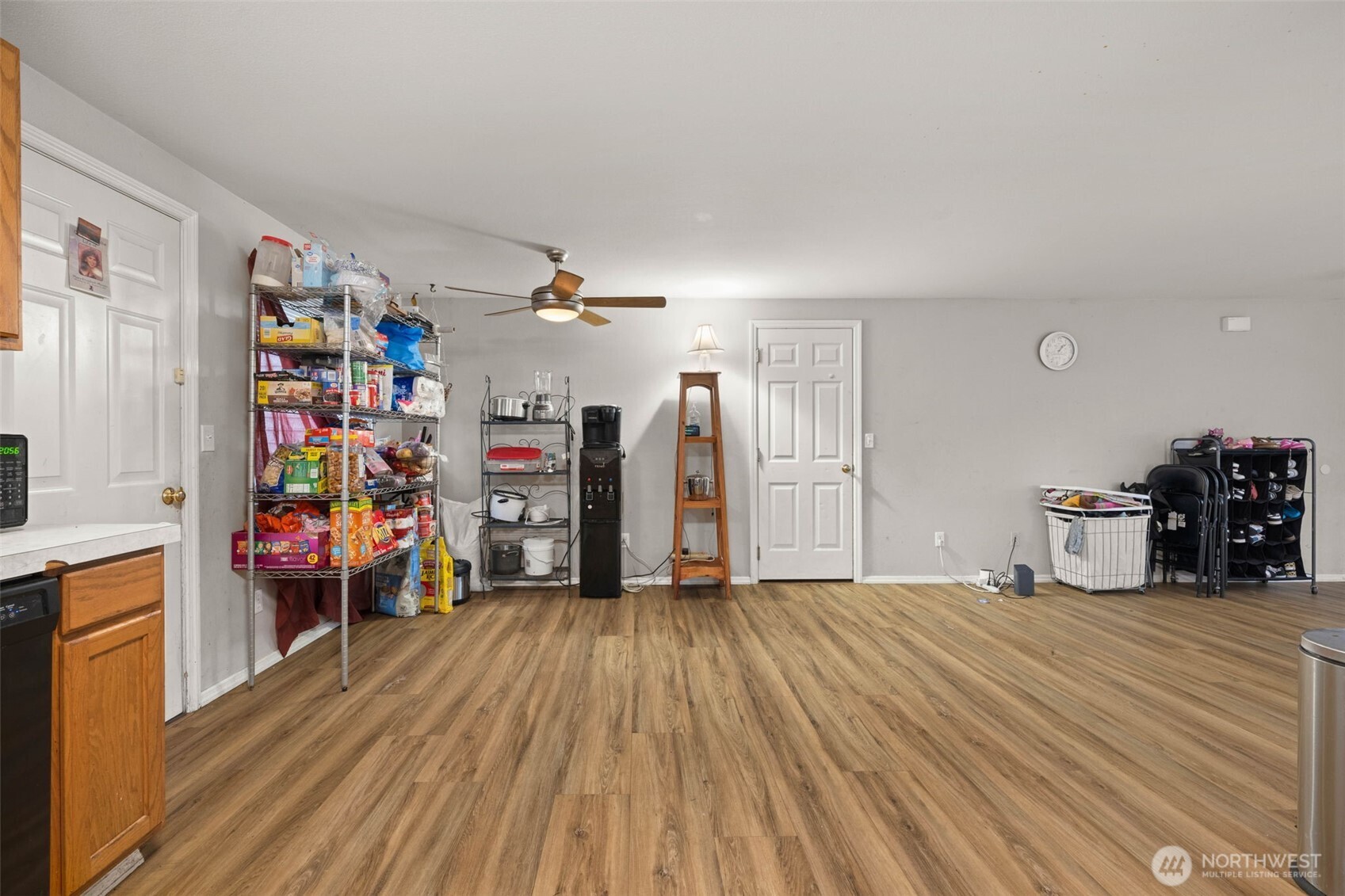 71 East Dunvegan Road Shelton, WA 98584 - Photo 5 of 21 a view of a workspace with furniture and wooden floor
