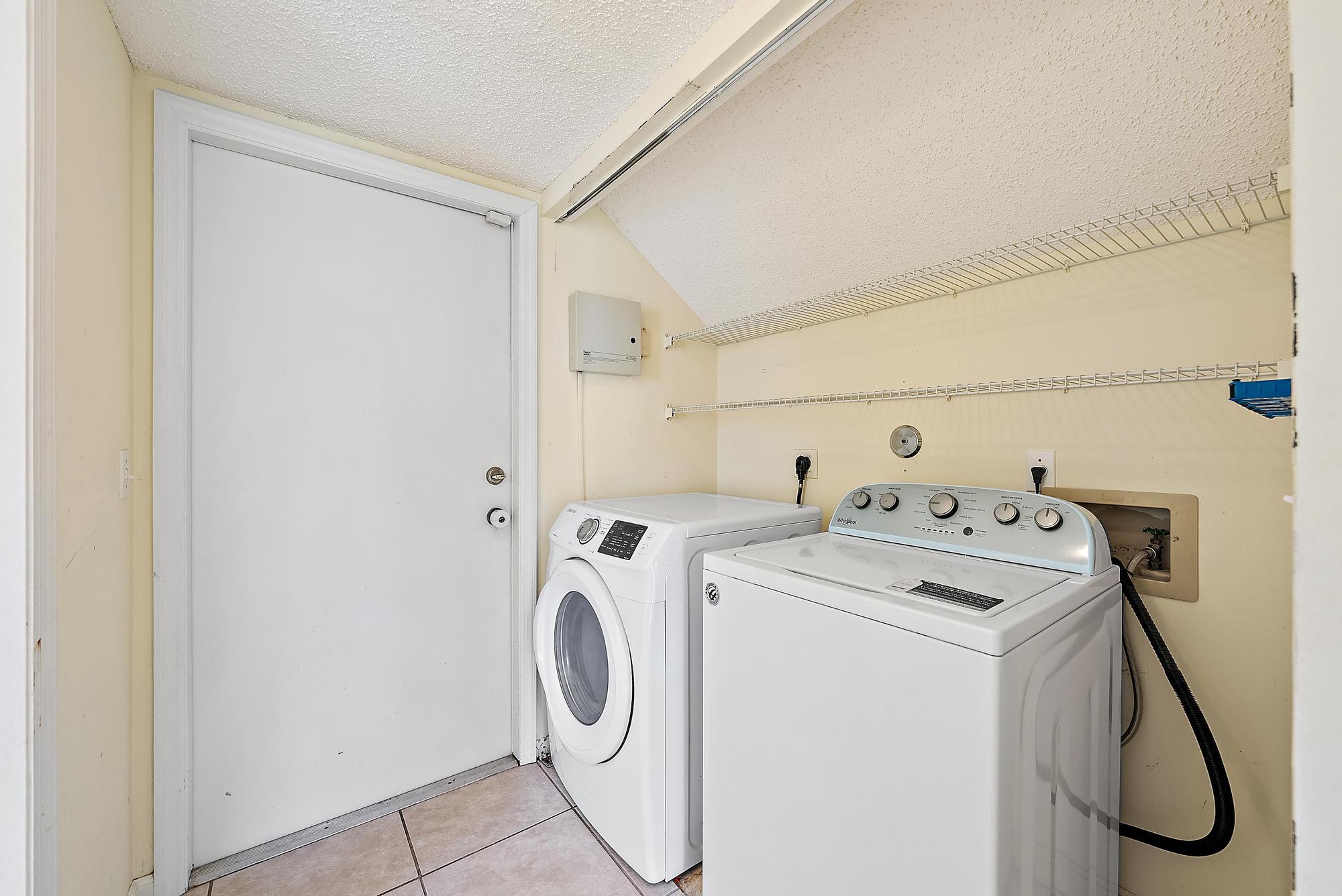 6089 Adams Street Jupiter, FL 33458 - Photo 15 of 50 O_6089 Adams St-12