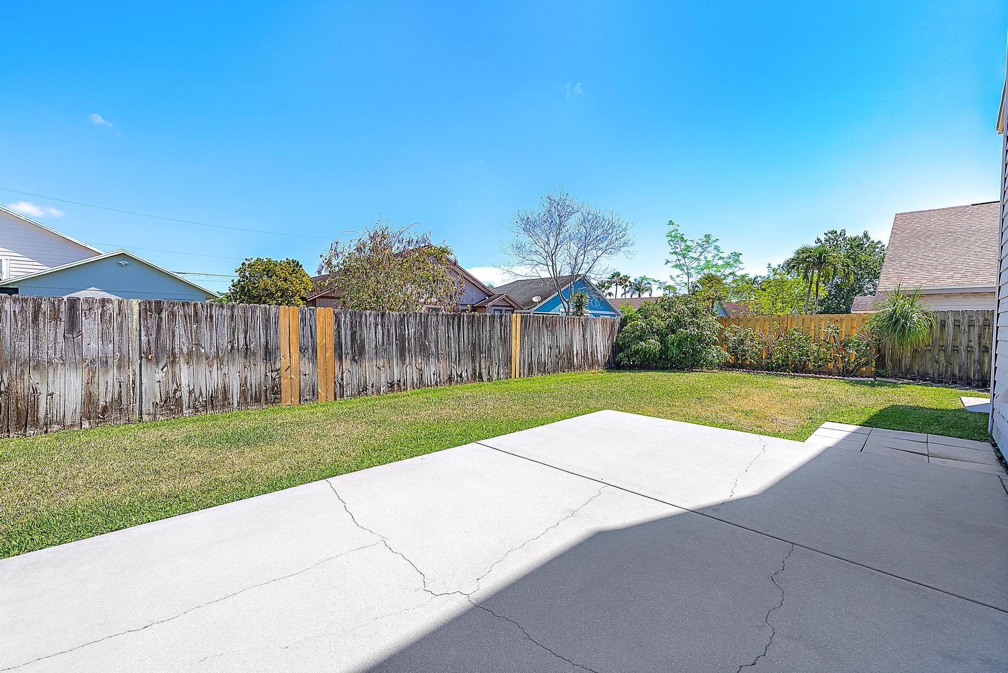 6089 Adams Street Jupiter, FL 33458 - Photo 24 of 50 X_6089 Adams St-22