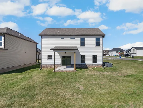 $1,990 | 548 Castle Pinckney Lane, Clarksville, TN 37042