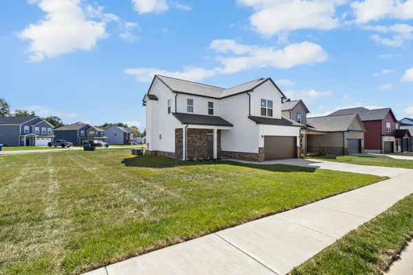 $1,990 | 548 Castle Pinckney Lane, Clarksville, TN 37042