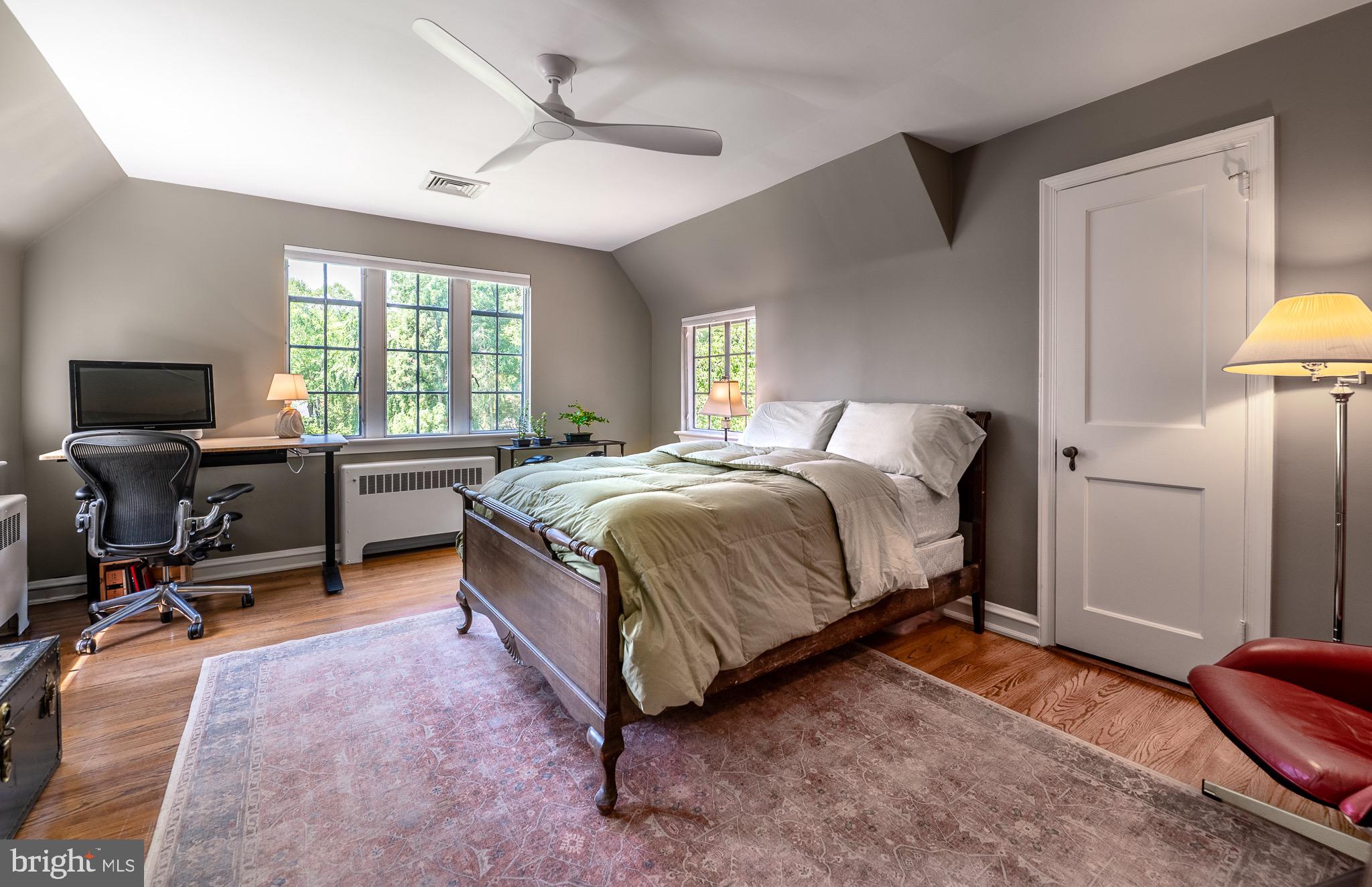 105 Stratford Road Wallingford, PA 19086 - Photo 27 of 40 Bedroom 3