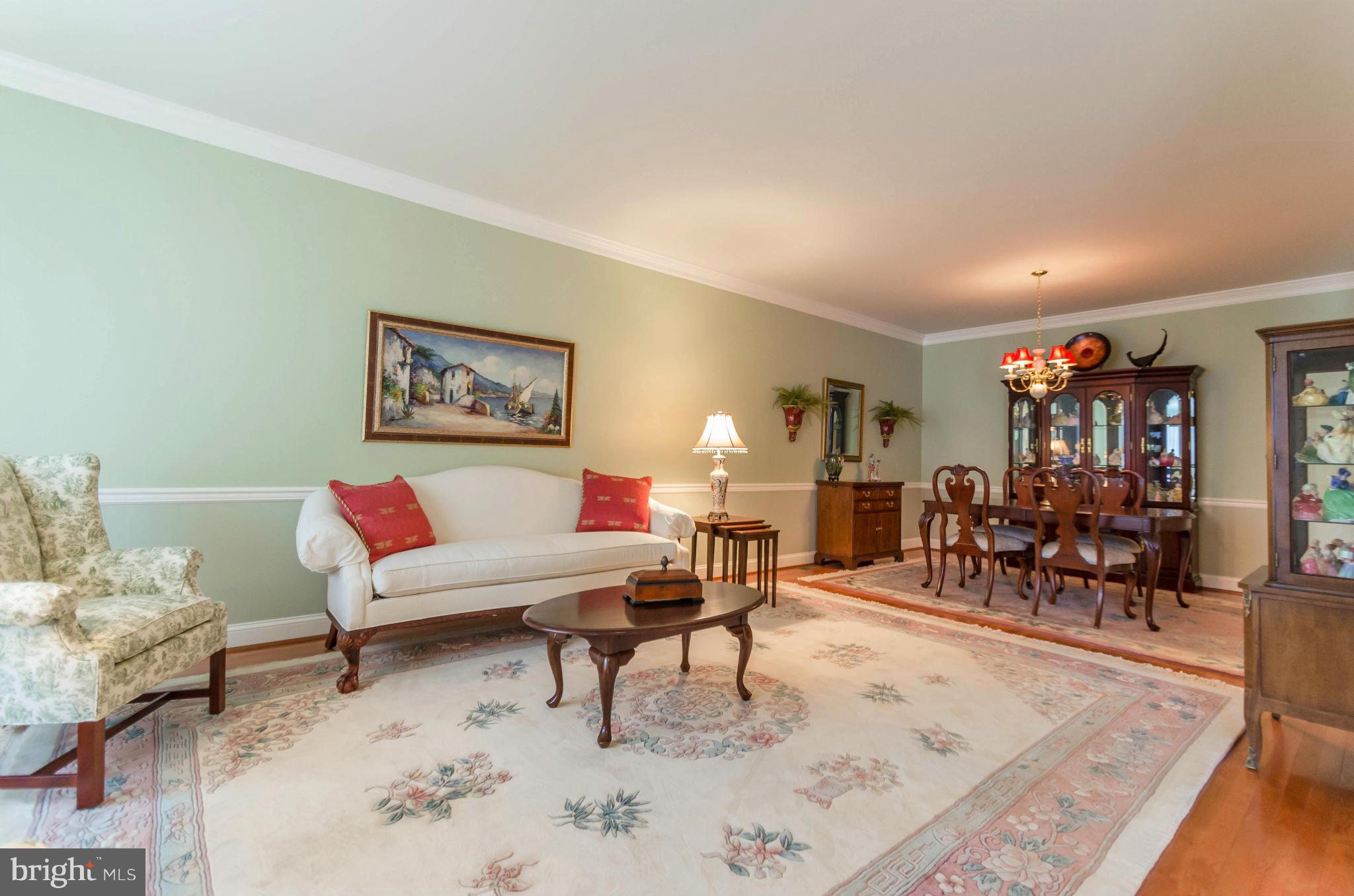 507 Hawkshead Road Lutherville-Timonium, MD 21093 - Photo 6 of 30 Living Room