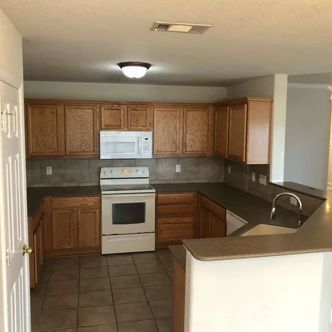 $1,750 | 6104 Alexus Drive, Killeen, TX 76542