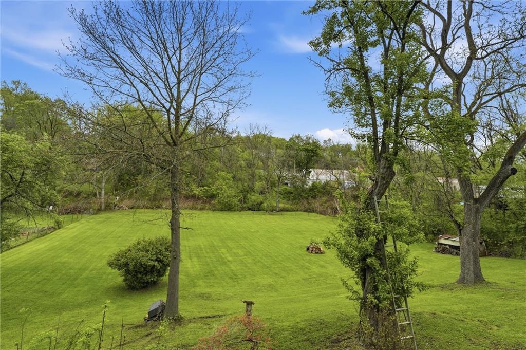 1058 Thompson Run Road West Mifflin, PA 15122 - Photo 17 of 50 Gallery Image 17