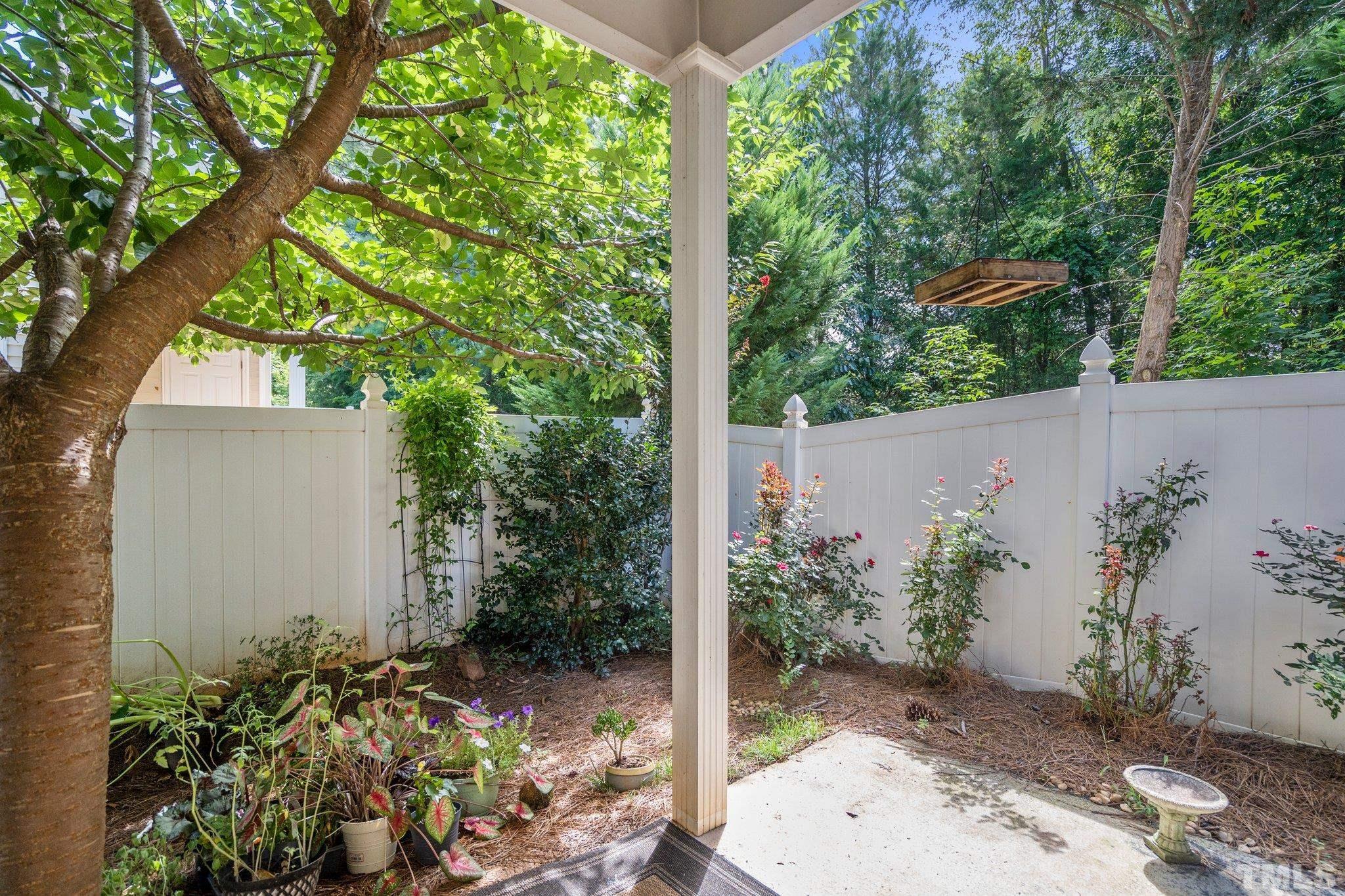 2536 Spring Oaks Way Raleigh, NC 27614 - Photo 32 of 35 Gallery Image 32