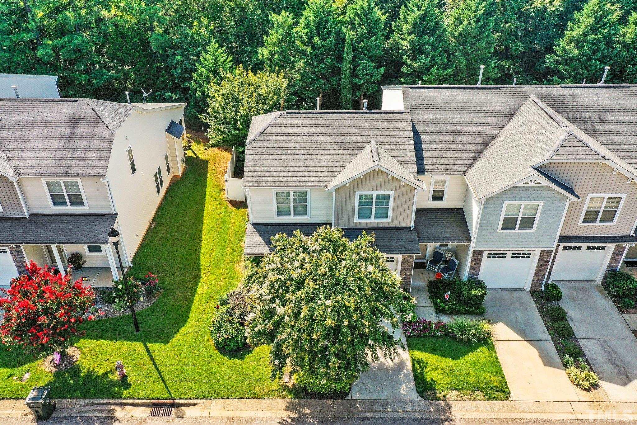 2536 Spring Oaks Way Raleigh, NC 27614 - Photo 5 of 35 Gallery Image 5