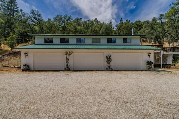 $579,000 | 8531 Sheep Ranch Road, Mountain Ranch, CA 95246