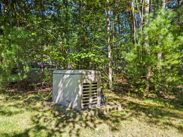 $999,999 | 1 Coralburst Lane, Scarborough, ME 04074