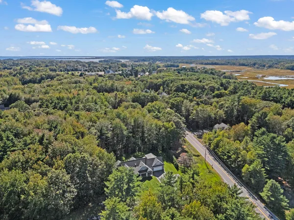 $999,999 | 1 Coralburst Lane, Scarborough, ME 04074