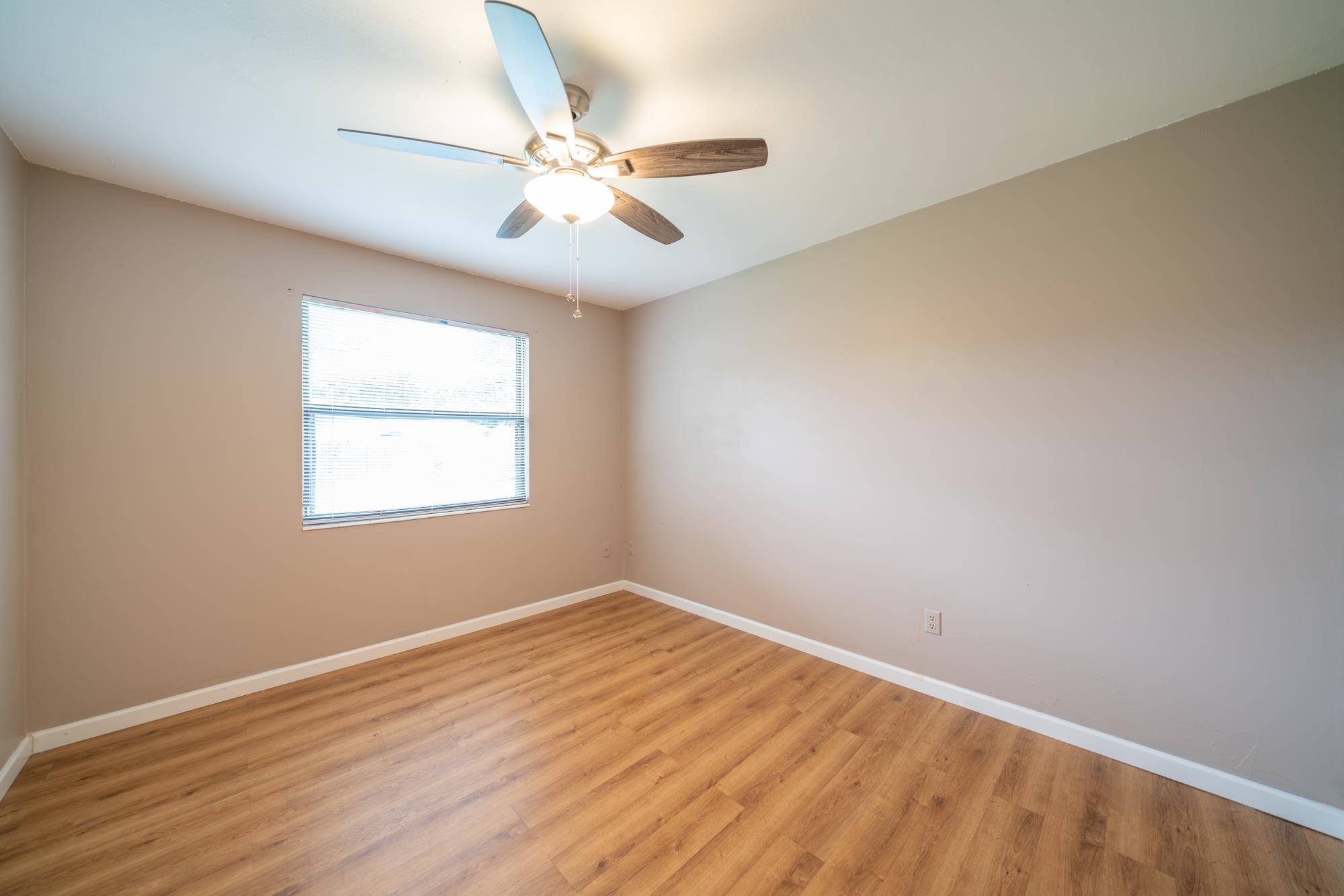 5503 Weaver Road Orange Park, FL 32073 - Photo 24 of 35 Gallery Image 24