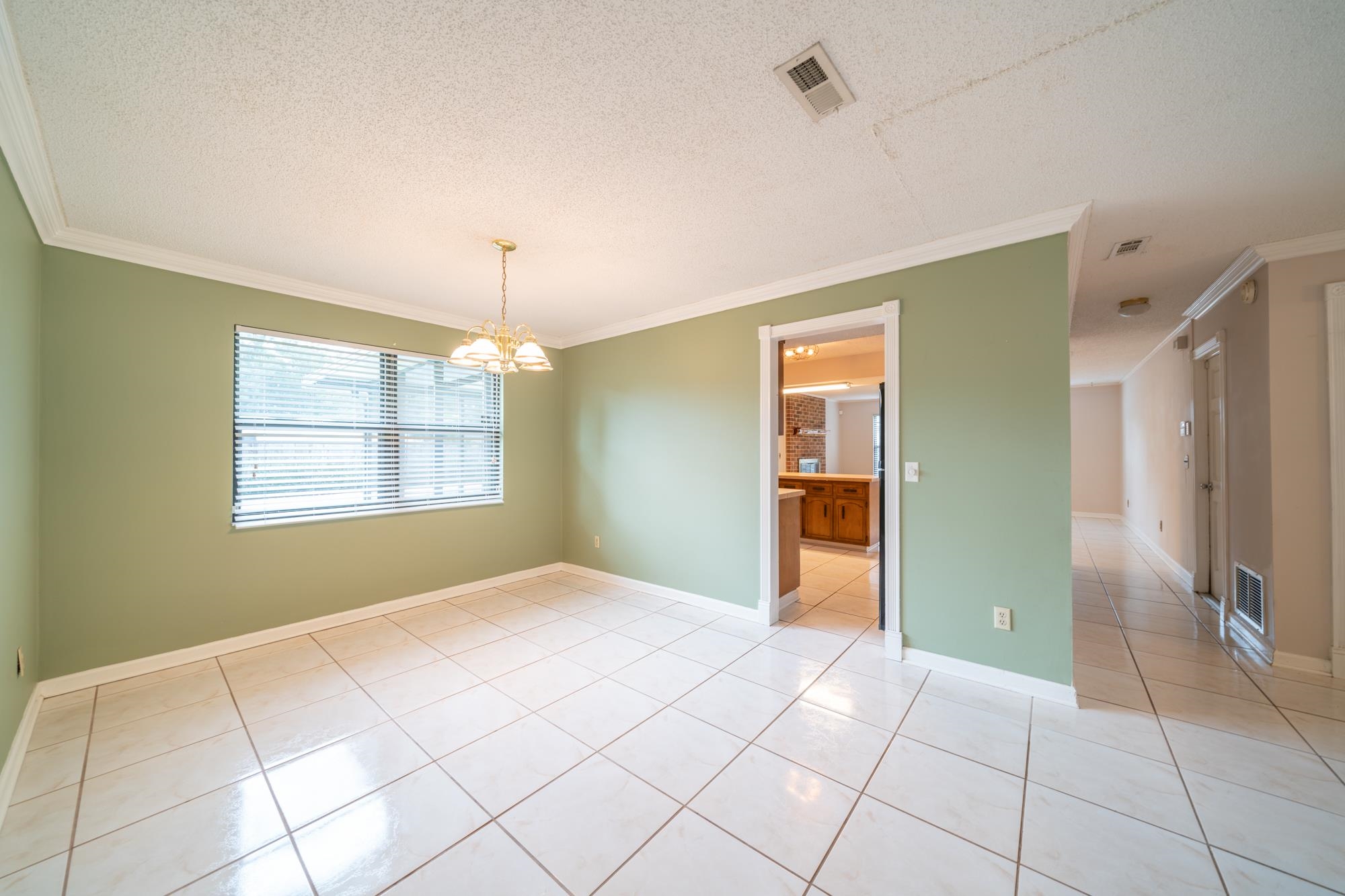 5503 Weaver Road Orange Park, FL 32073 - Photo 8 of 35 Gallery Image 8