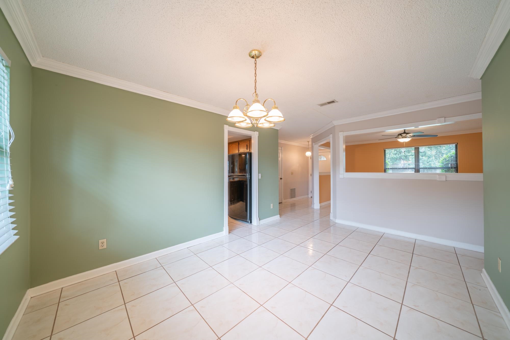 5503 Weaver Road Orange Park, FL 32073 - Photo 10 of 35 Gallery Image 10