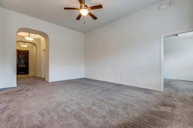 $305,000 | 809 Orleans Square, Aubrey, TX 76227