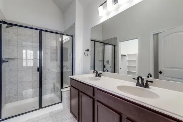 $305,000 | 809 Orleans Square, Aubrey, TX 76227