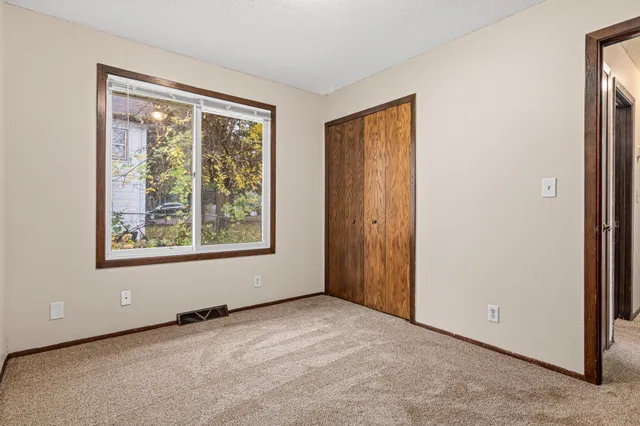 $625,000 | 753-755 South Robert Street, St. Paul, MN 55107