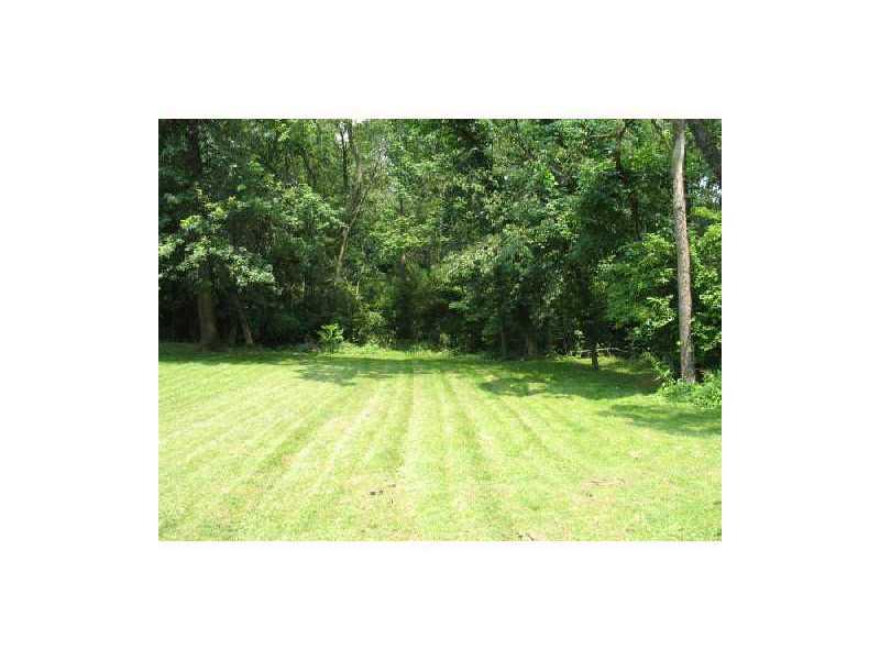 218 Sunset Road Pittsburgh, PA 15237 - Photo 16 of 17 Yard/Garden. Yard to right of house.
