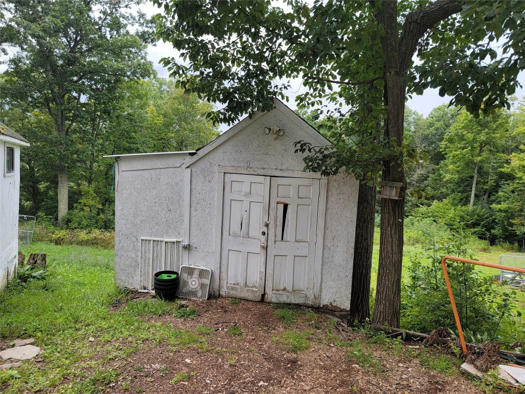 206 Underwood Road Vestal, NY 13850 - Photo 4 of 8