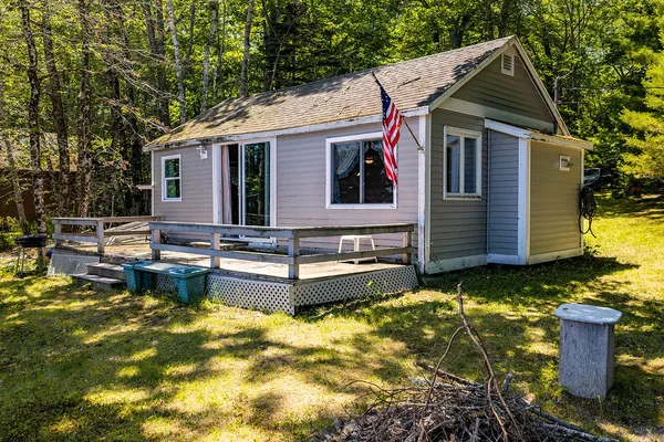 $399,500 | 35 5th Avenue, Lincolnville, ME 04849