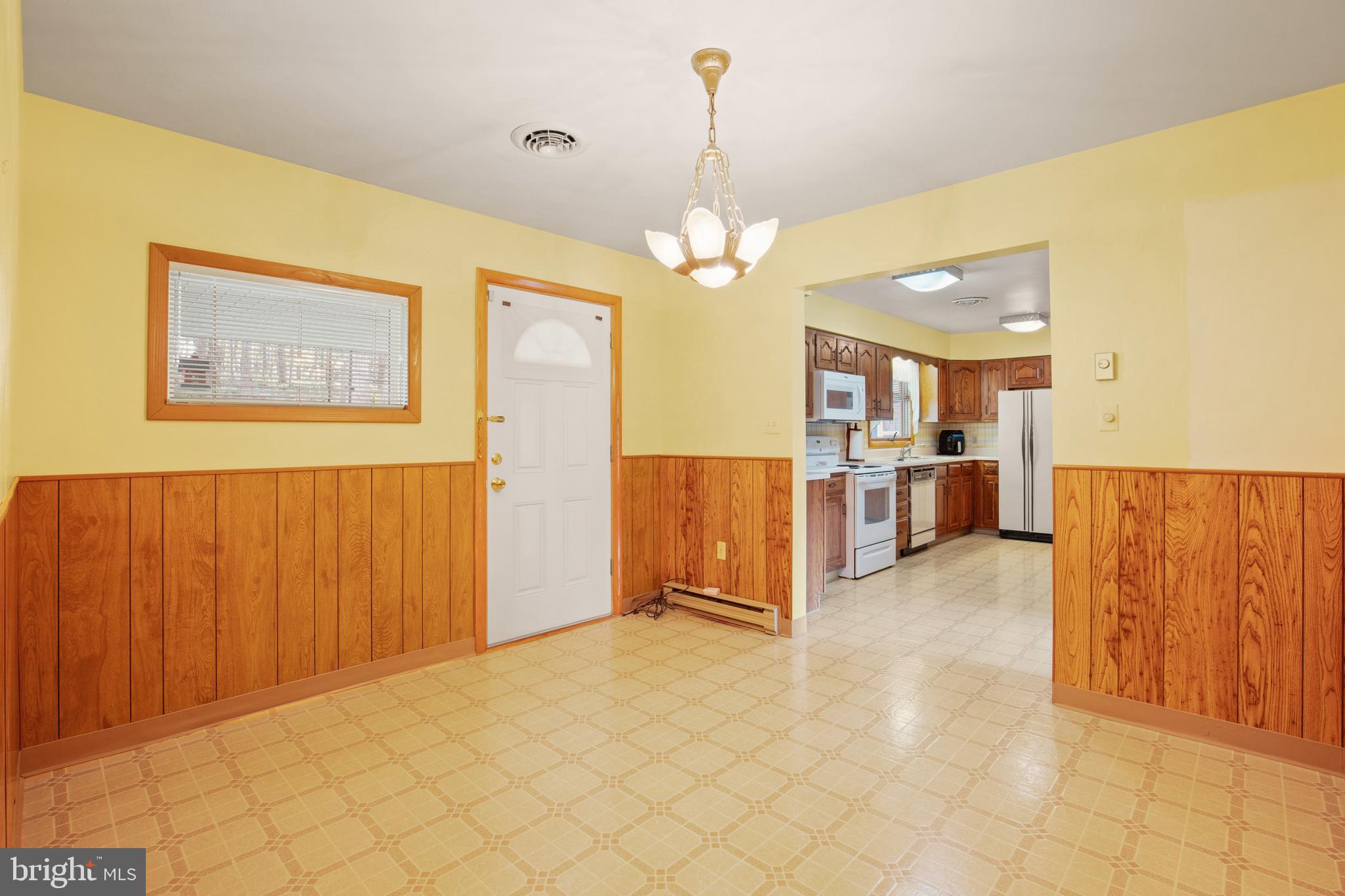 4720 Chestnut Ridge Road Grantsville, MD 21536 - Photo 12 of 46