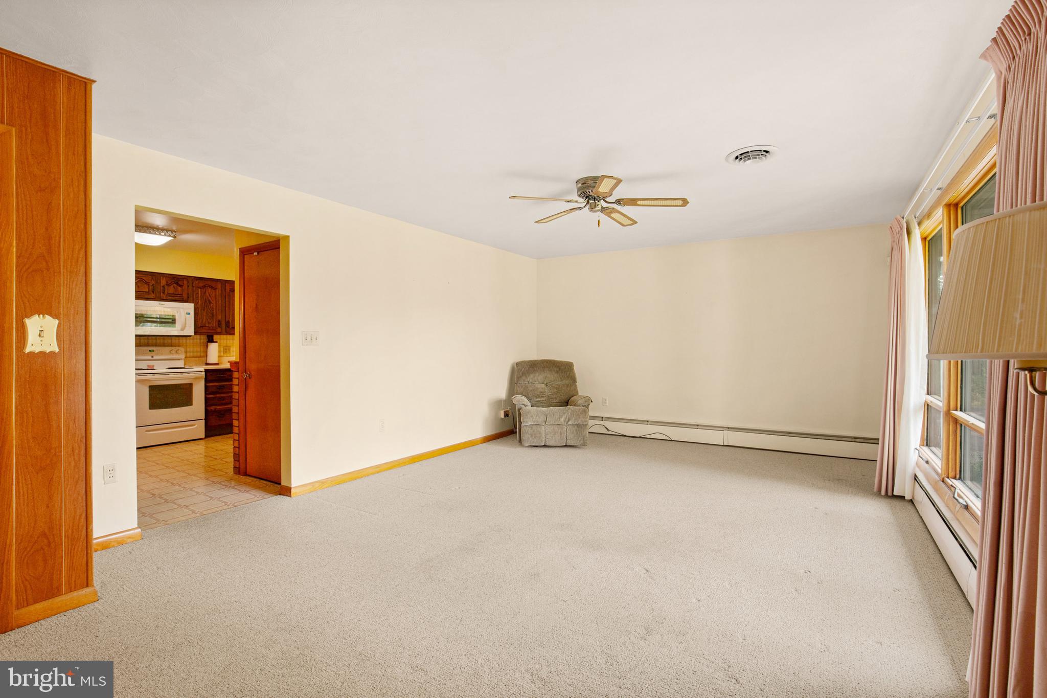 4720 Chestnut Ridge Road Grantsville, MD 21536 - Photo 5 of 46