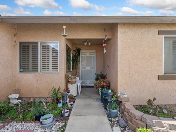 $380,000 | 17956 Kendall Circle, Adelanto, CA 92301