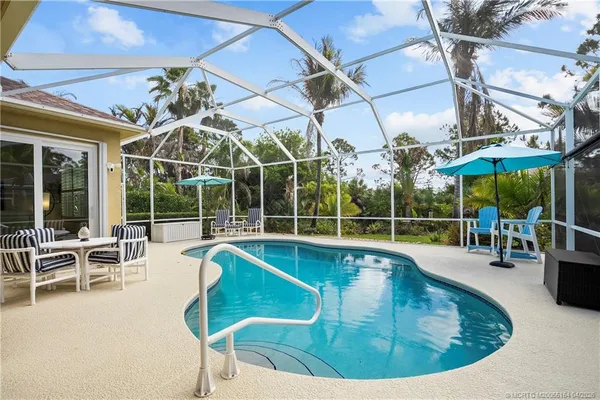 $749,500 | 371 Northwest Emilia Way, Jensen Beach, FL 34957