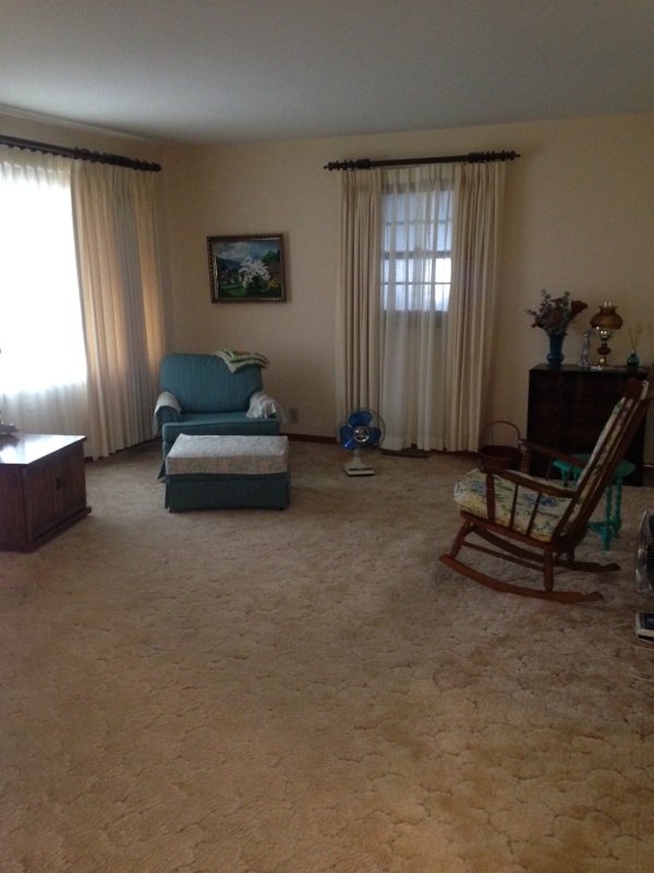 1409 Ridgeway Avenue Vincennes, IN 47591 - Photo 2 of 14 Gallery Image 2