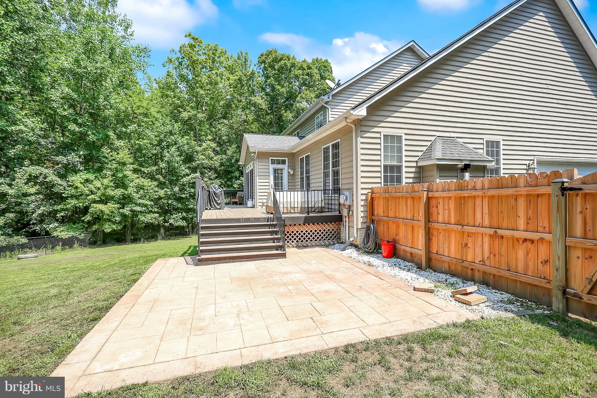 26 Marsh Run Road Fredericksburg, VA 22406 - Photo 30 of 30 Paver Patio and Deck