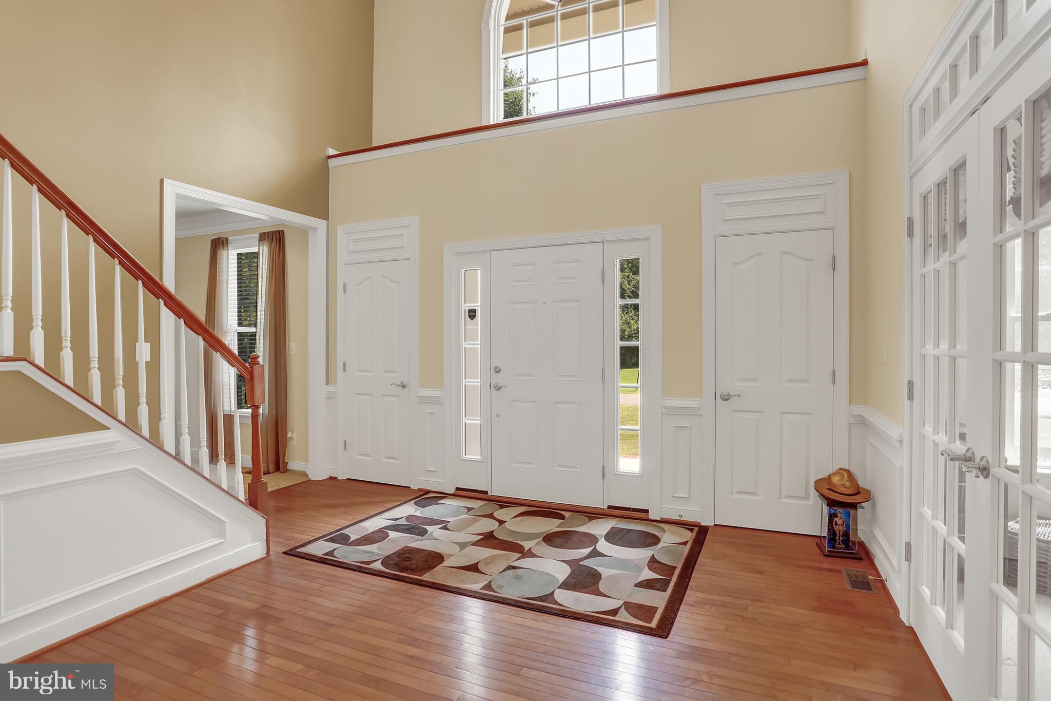 26 Marsh Run Road Fredericksburg, VA 22406 - Photo 6 of 30 Grand Two Story Foyer
