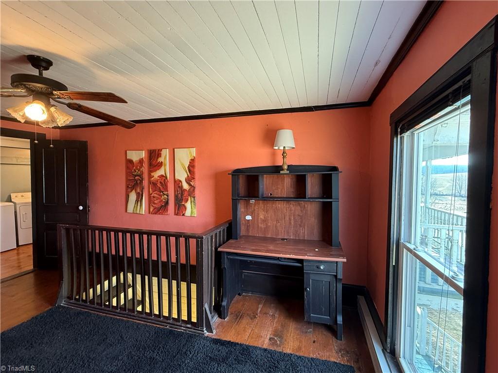 7561 Snake Creek Road Hillsville, VA 24343 - Photo 16 of 50