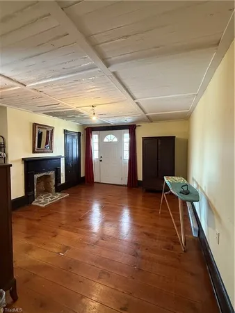 $329,000 | 7561 Snake Creek Road, Hillsville, VA 24343