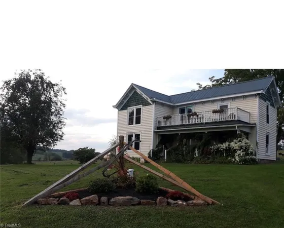 $329,000 | 7561 Snake Creek Road, Hillsville, VA 24343