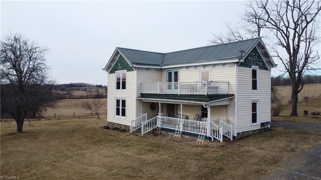 7561 Snake Creek Road Hillsville, VA 24343 - Photo 44 of 50