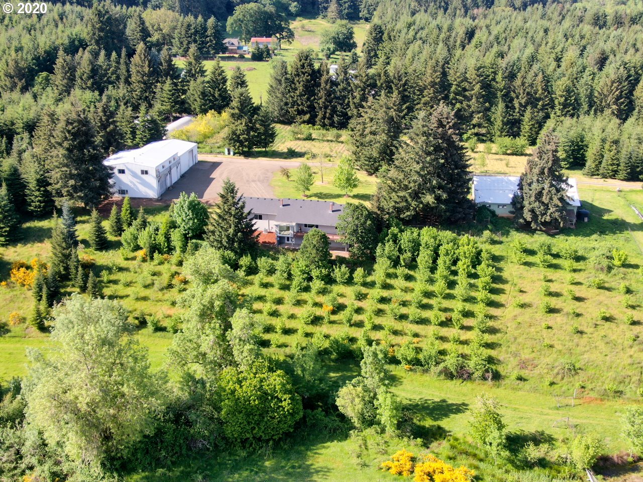 24704 Alpine Road Monroe, OR 97456 - Photo 2 of 32 Gallery Image 2