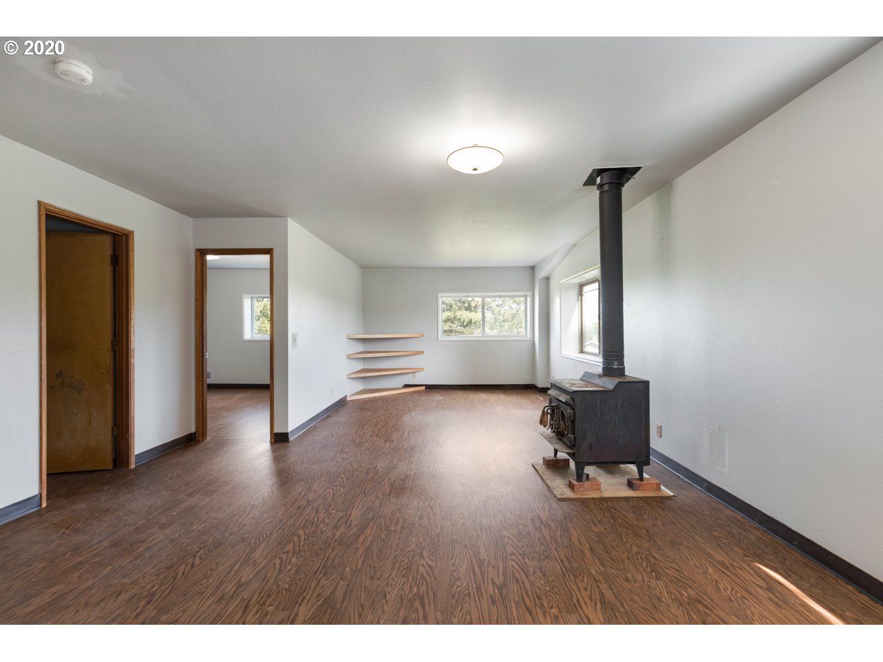 24704 Alpine Road Monroe, OR 97456 - Photo 27 of 32 Gallery Image 27