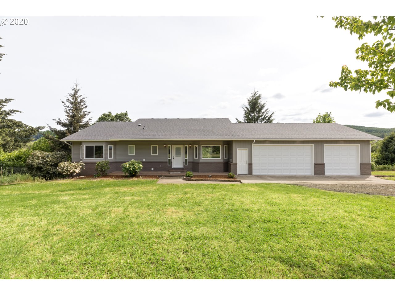 24704 Alpine Road Monroe, OR 97456 - Photo 4 of 32 Gallery Image 4