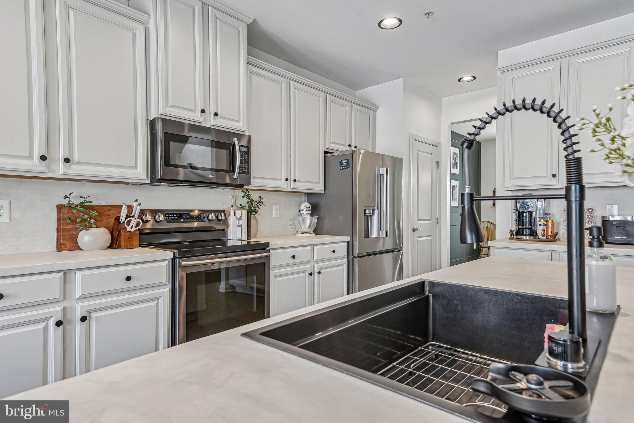 1902 Regiment Way Frederick, MD 21702 - Photo 11 of 43
